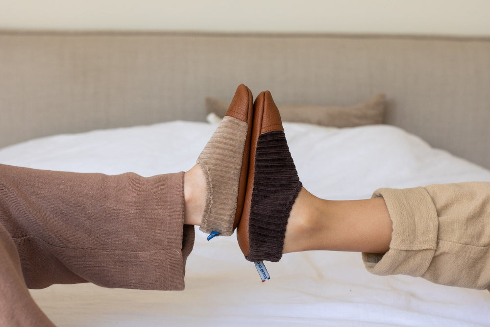 Chaussons Les petits velours Noisette