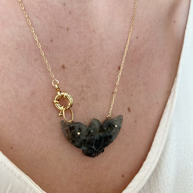 Collier Aigle (plusieurs coloris)