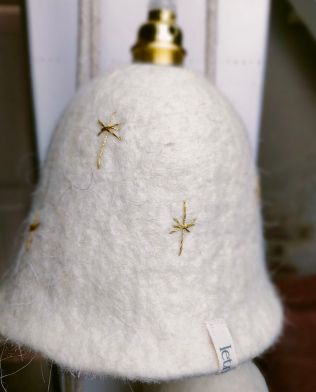 Lampe baladeuse Denise brodée