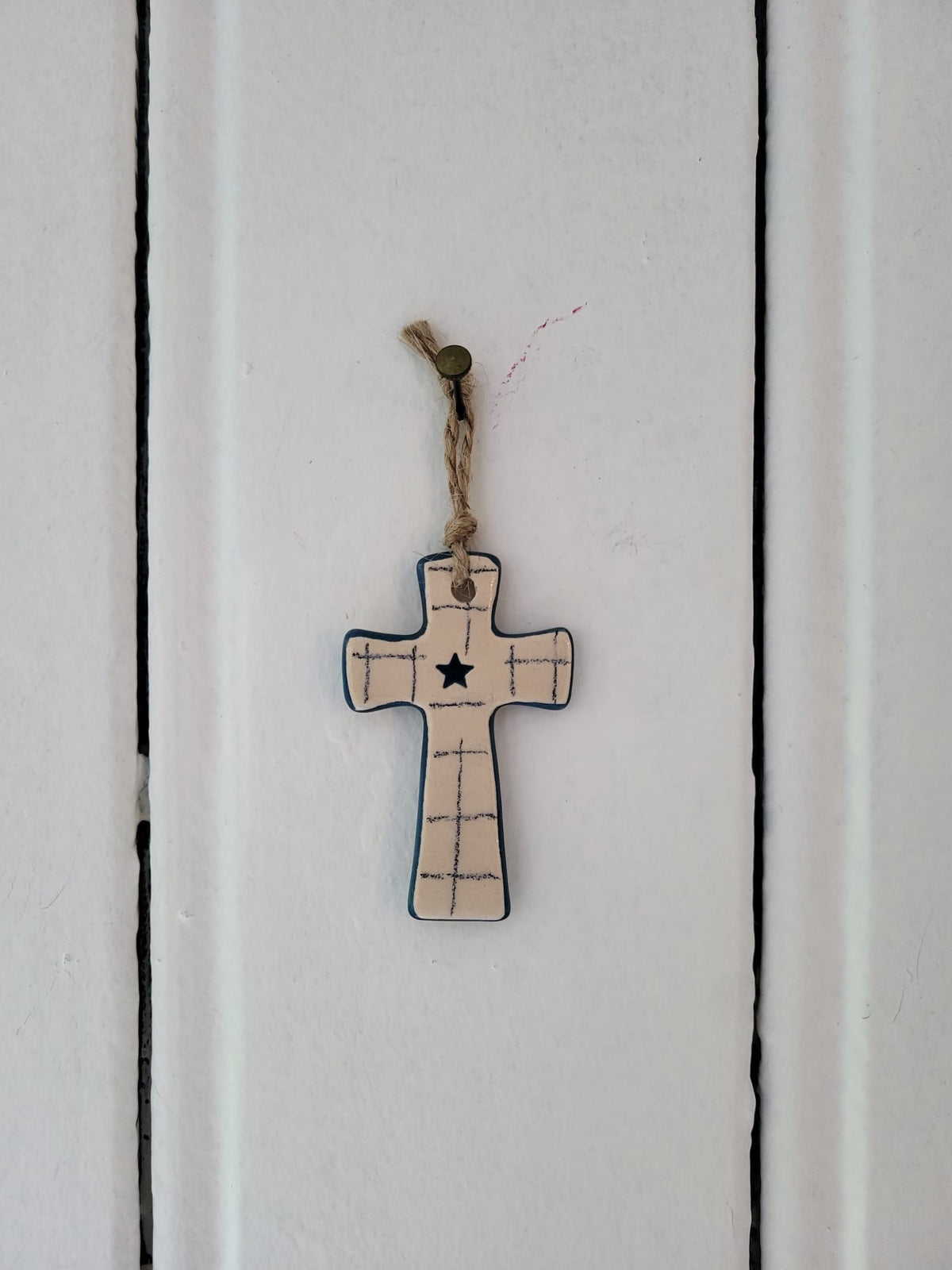 Croix en céramique - petit modèle - 1545 Avenue