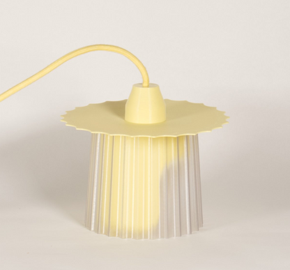 Lampe Amanda (plusieurs coloris)