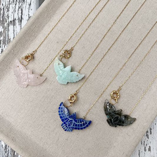 Collier Aigle (plusieurs coloris)