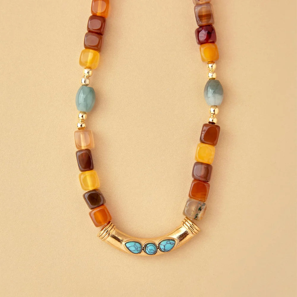 Collier Cha (plusieurs coloris)