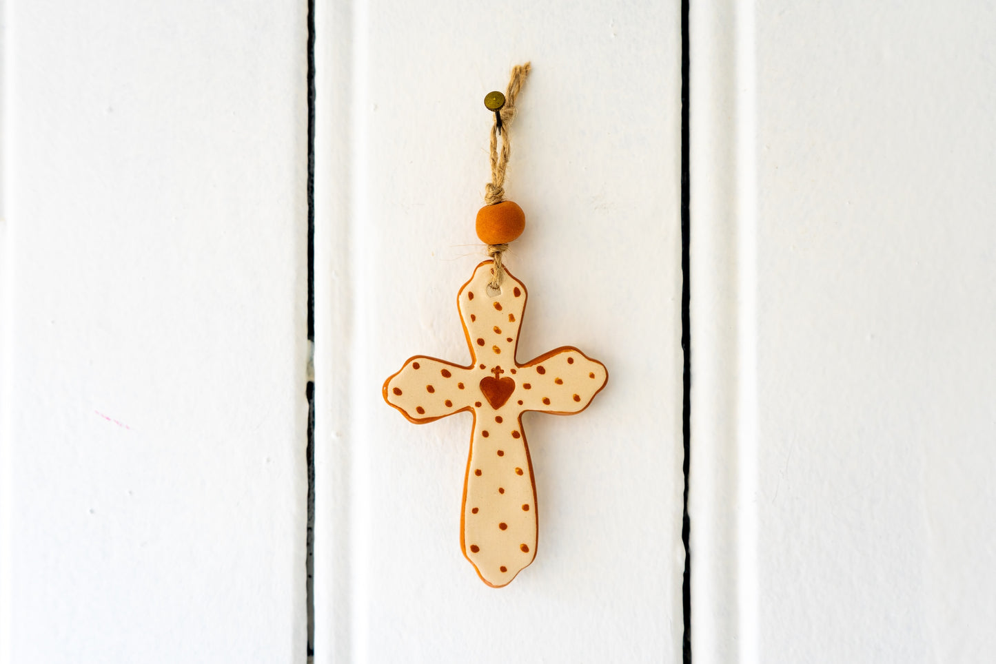 Croix en céramique - moyen modèle - 1545 Avenue