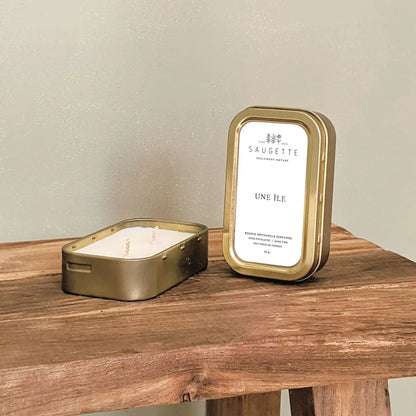 Bougie parfumée 2 mèches Une île