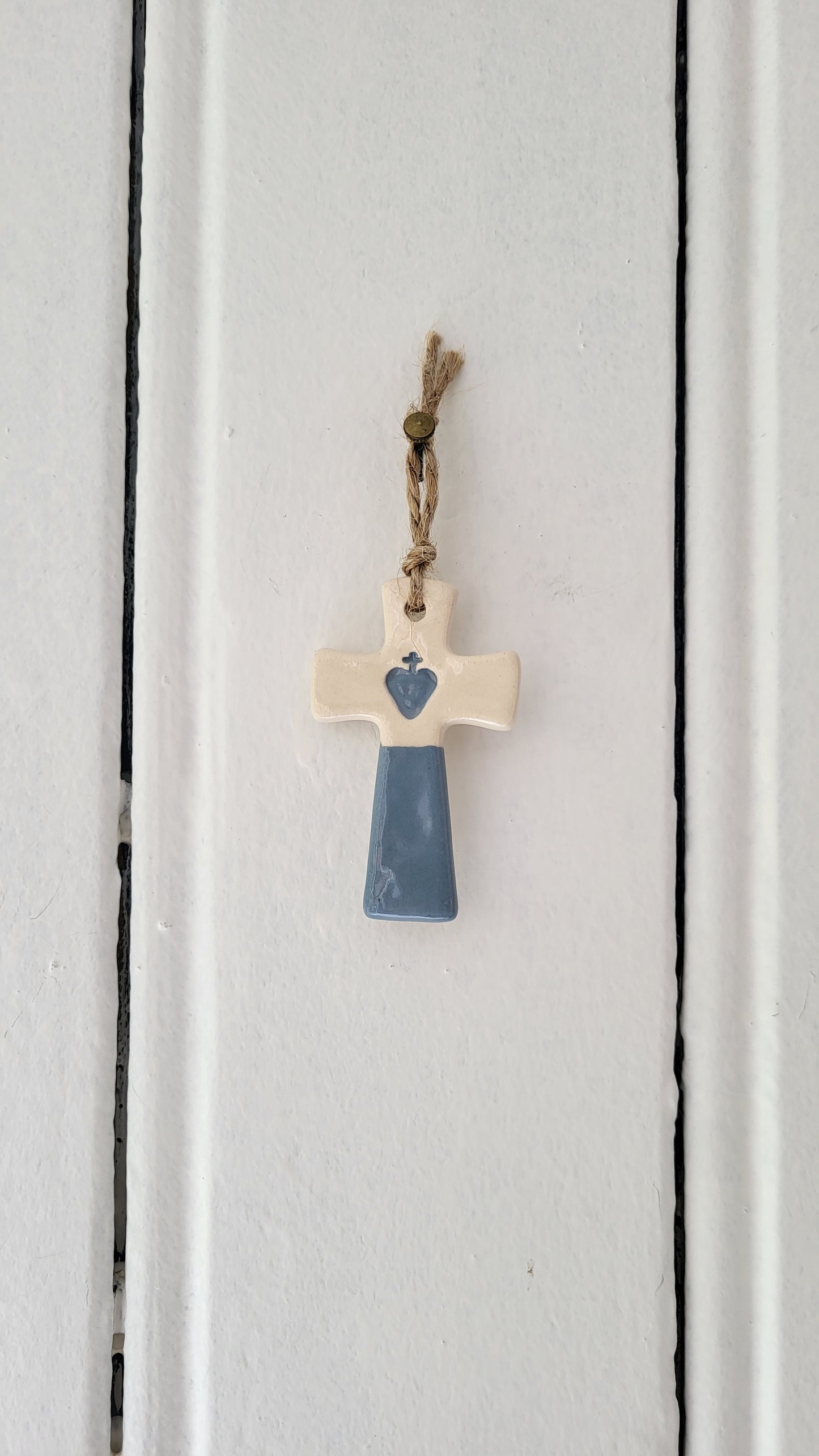 Croix en céramique - petit modèle - 1545 Avenue